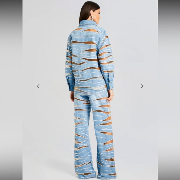 $1,498 NWT Retrofête AVANI EMBELLISHED DENIM SHIRT - Picture 4 of 11